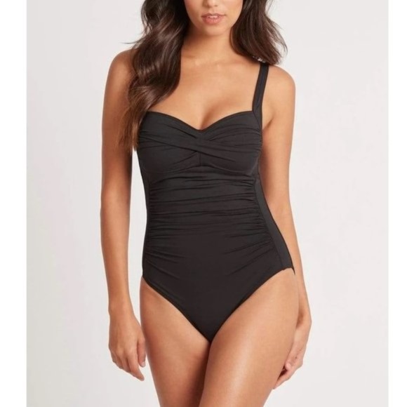 SEA LEVEL Essentials Twist Front Multifit Swimsuit - Picture 1 of 7